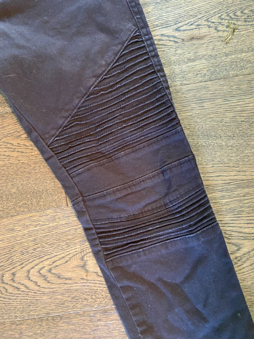 EUC: H&M Boys Black Biker Moto Jeans 10-11Y - photo 2