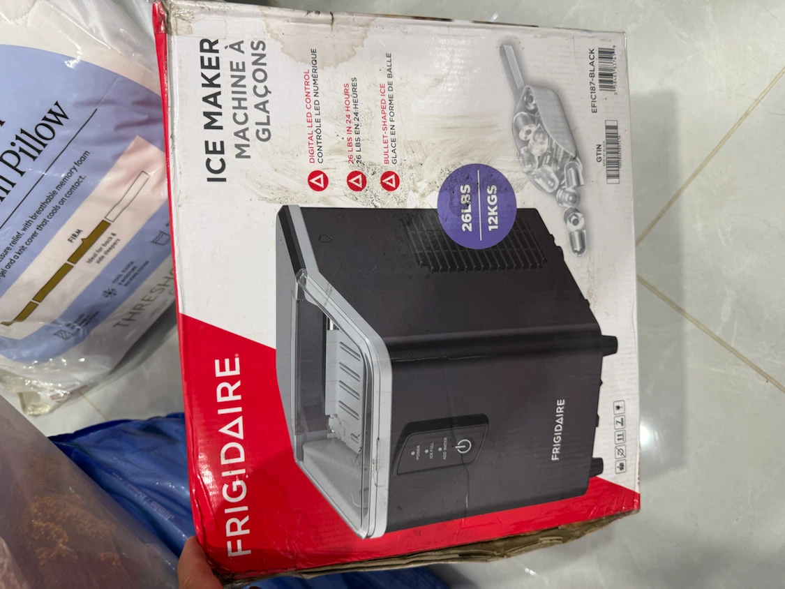 Frigidaire Ice Maker Black