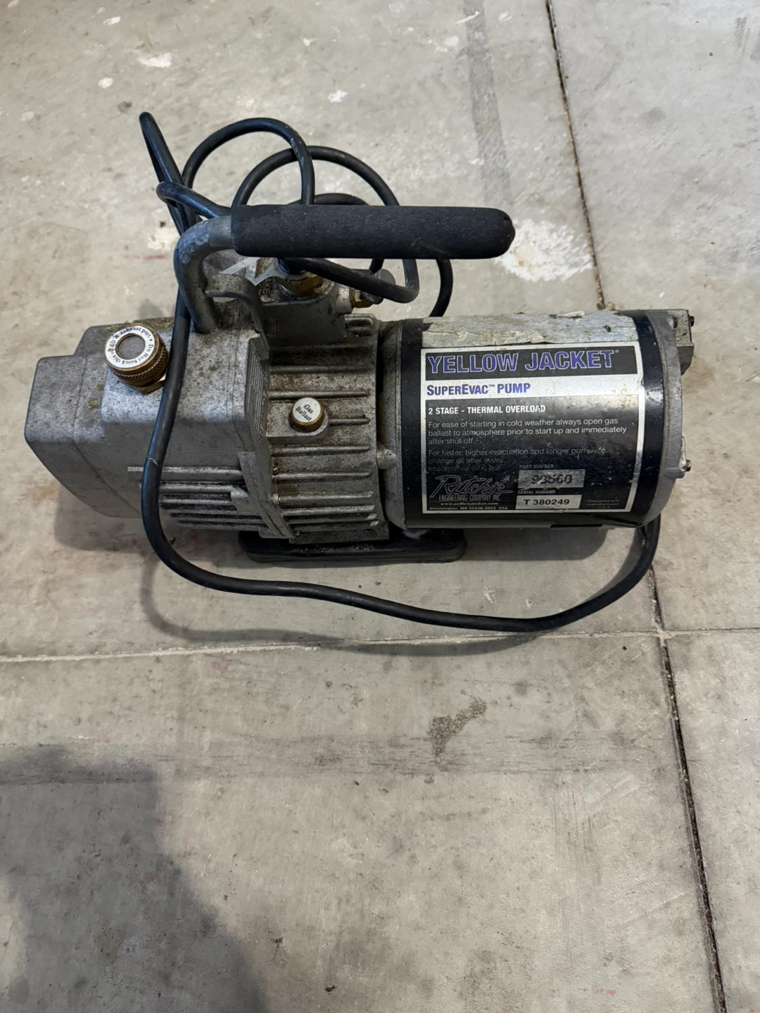 Yellow Jacket SuperEvac Pump