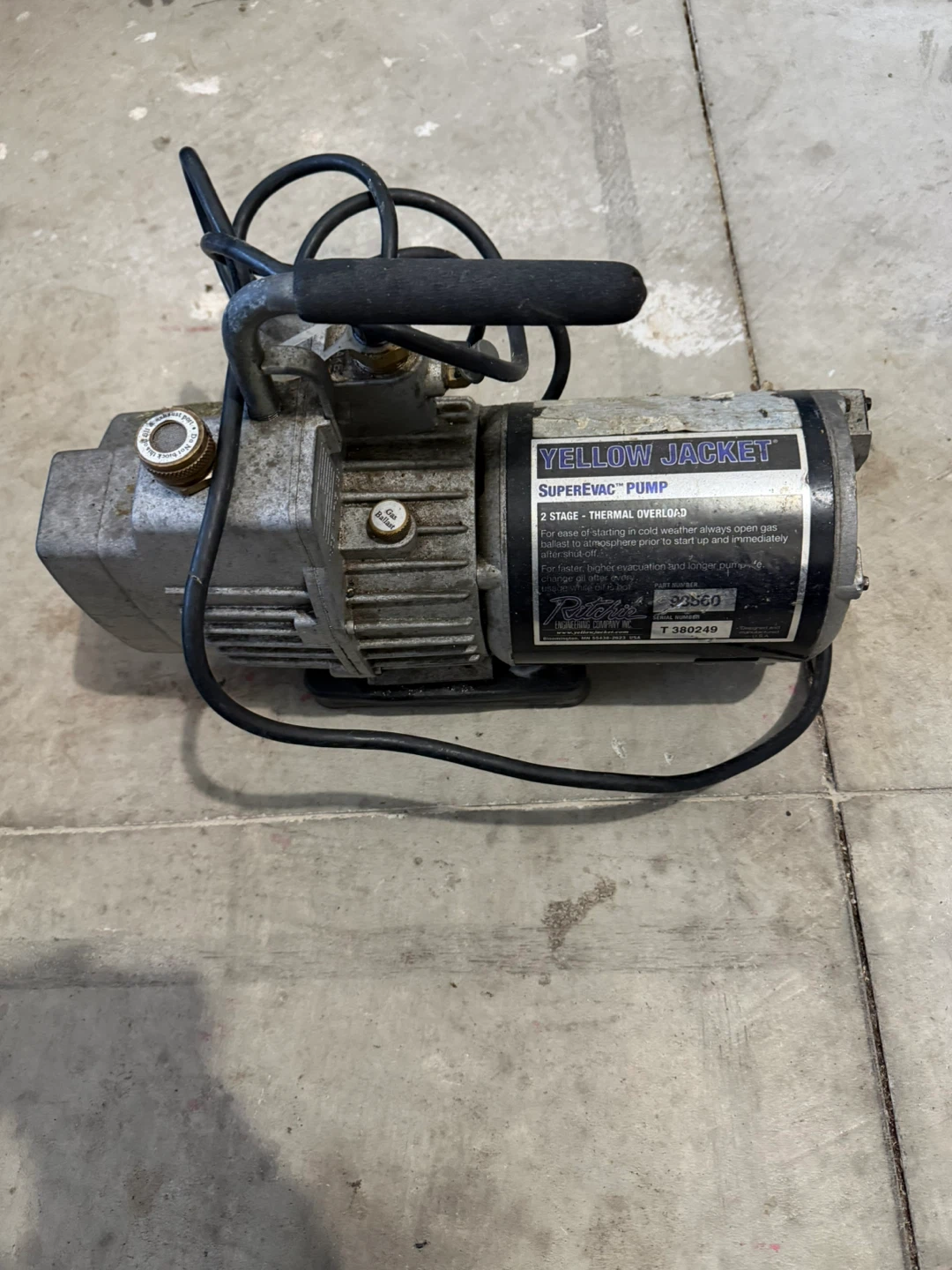 Yellow Jacket SuperEvac Pump - photo 3