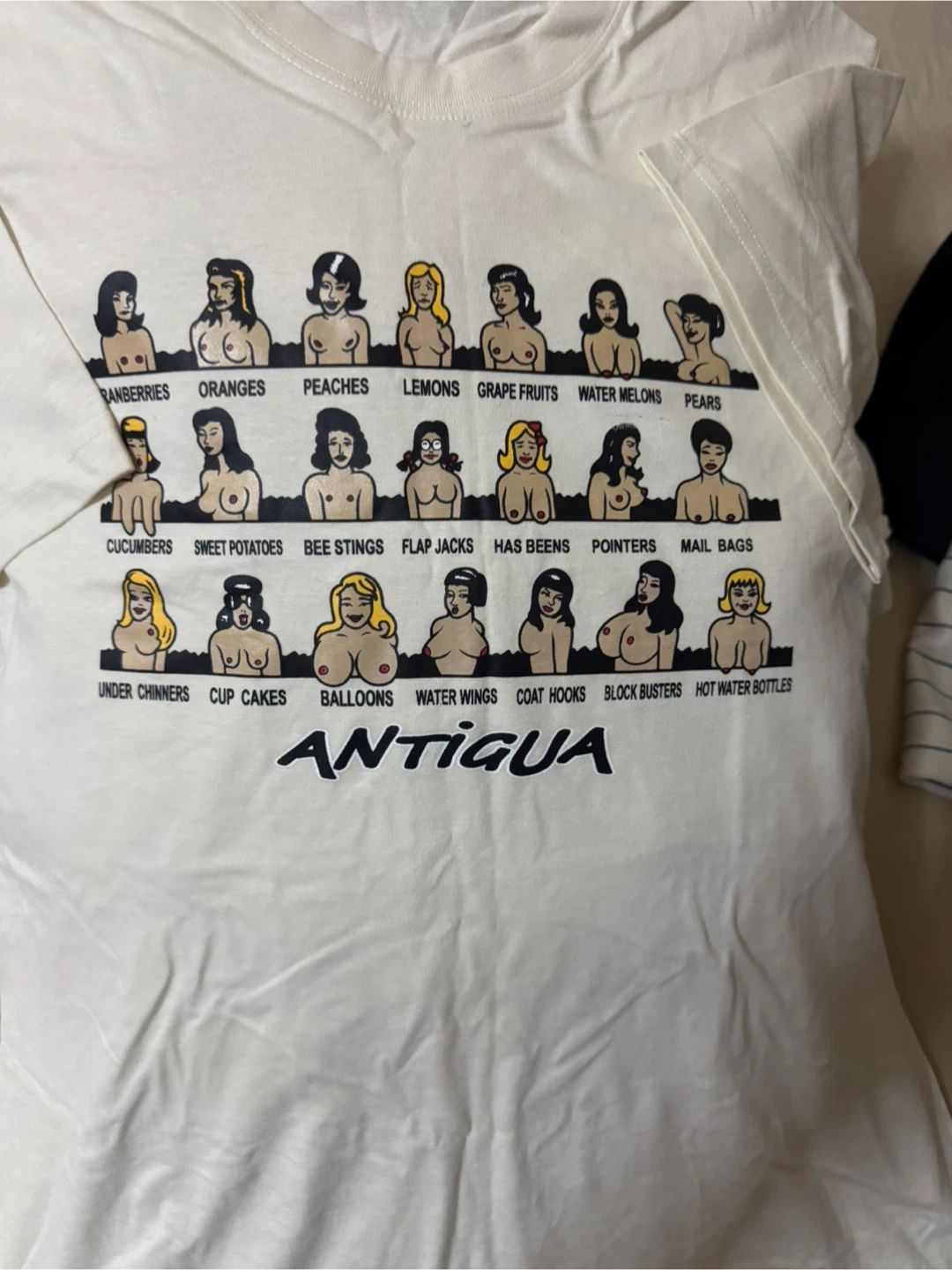 Boobs T-Shirt - photo 2