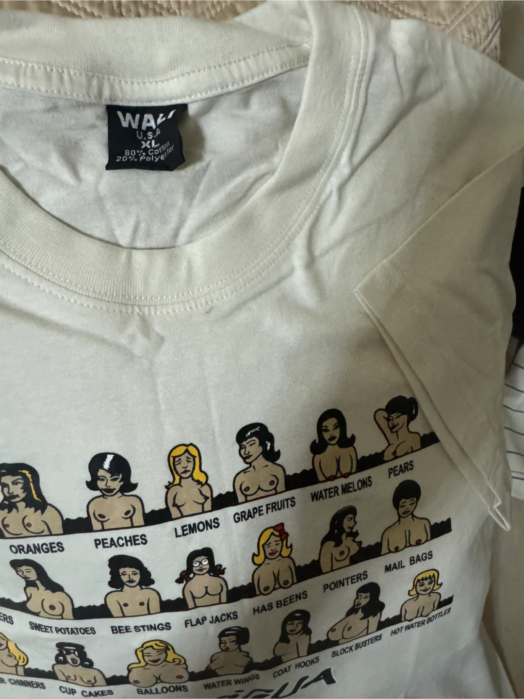 Boobs T-Shirt - photo 4