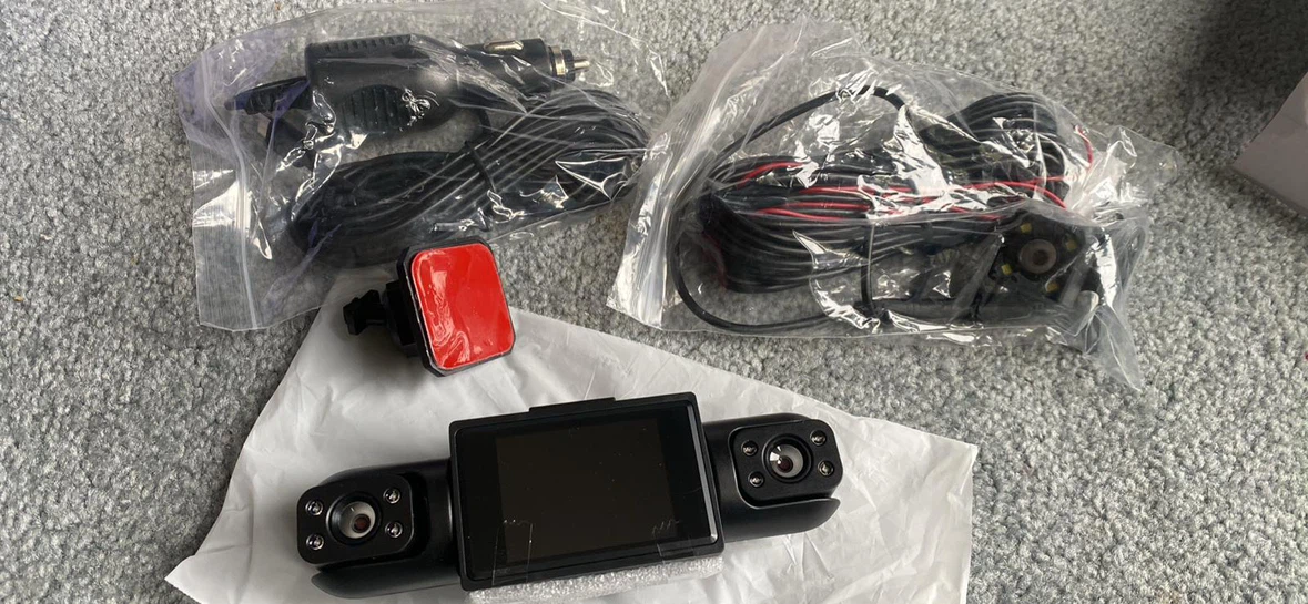 4 Channel Vehicle Dash Cam System - photo 2