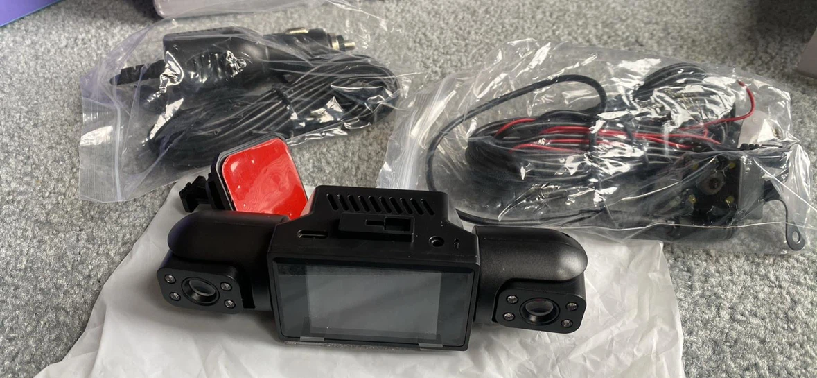 4 Channel Vehicle Dash Cam System - photo 3