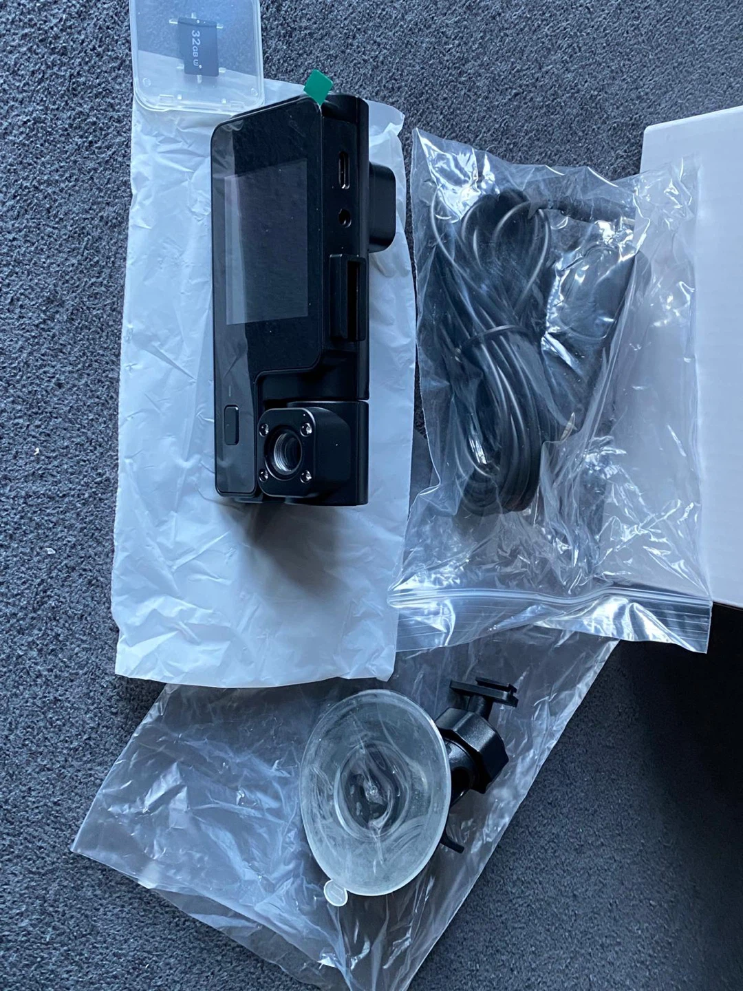 2 channel Dash Cam - photo 2