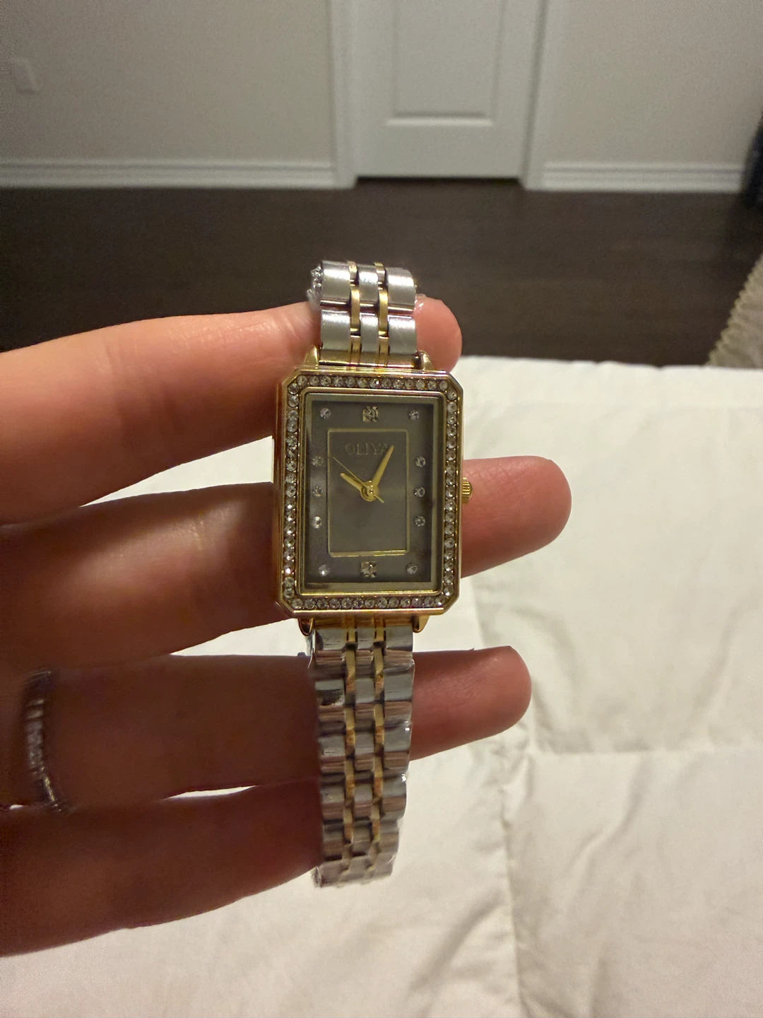 Oliya rectangular watch - photo 2