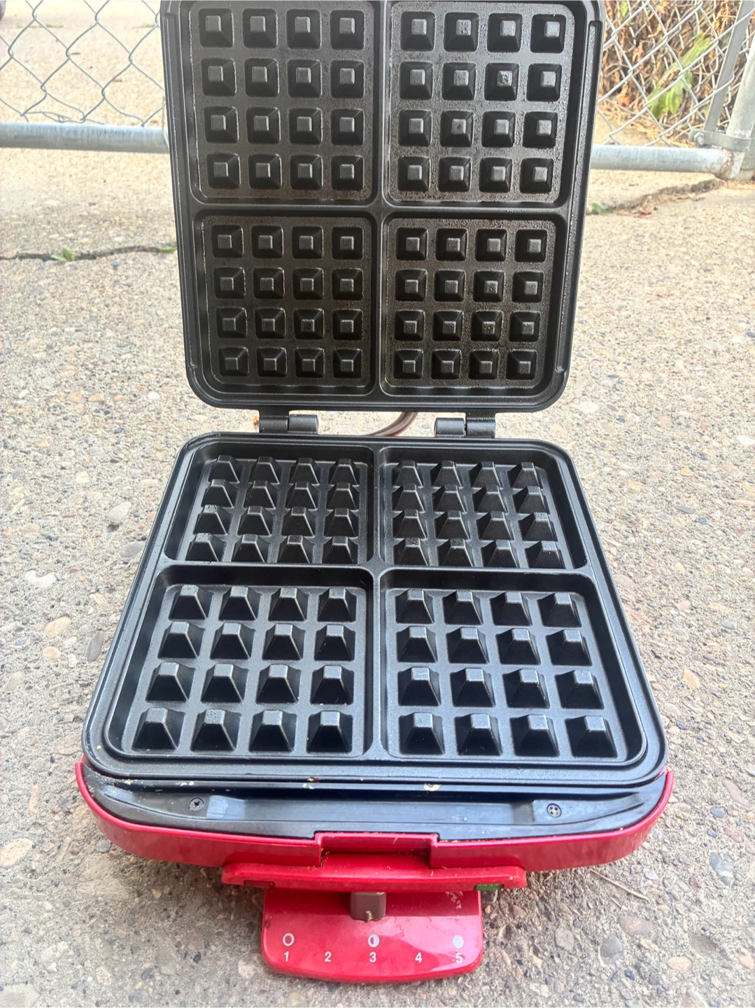Cuisinart Red Waffle Maker - photo 2