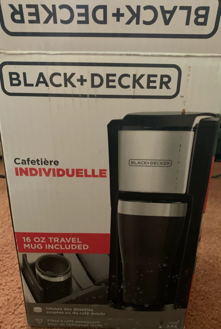 Single Black and Deck Coffee Maker. - photo 2