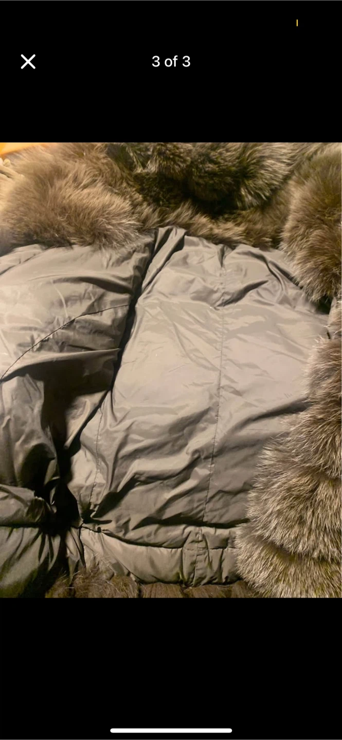Women's Puffer Jacket with Fur Trim
