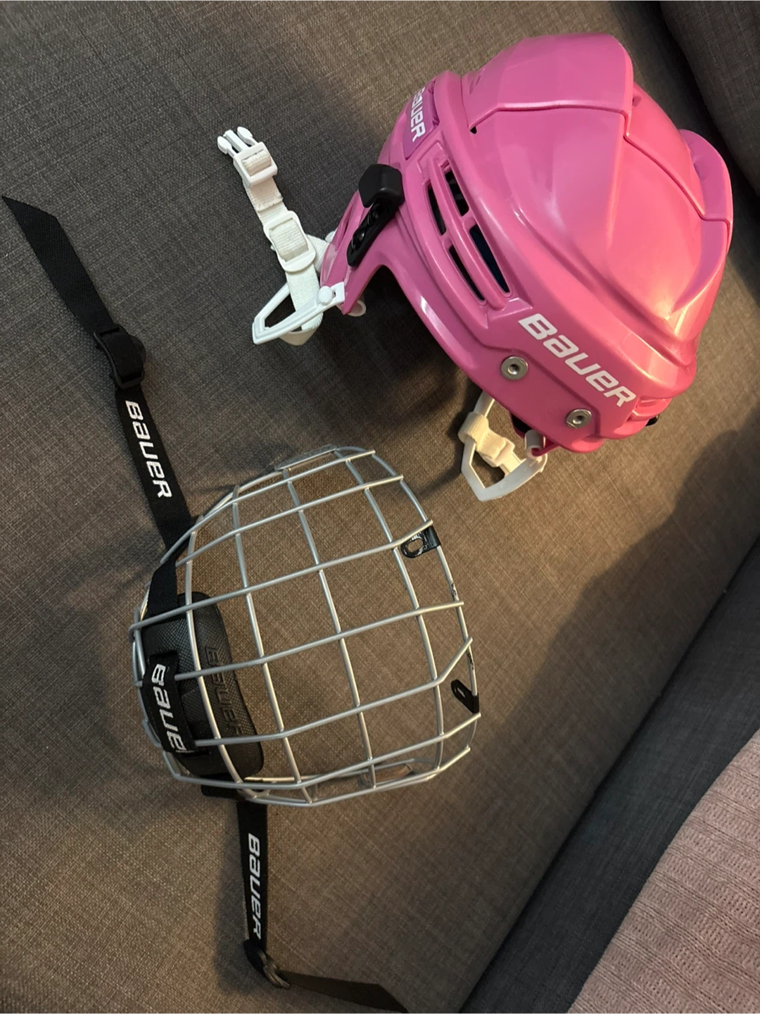 Pink Bauer Hockey Helmet with Cage - photo 2