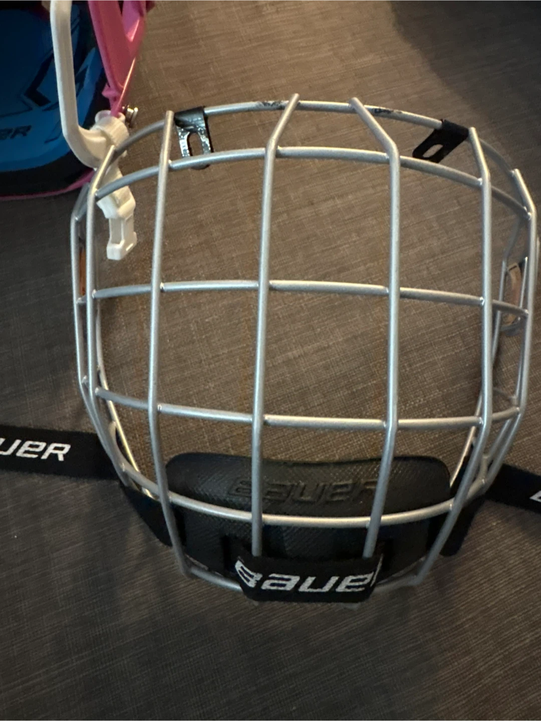 Pink Bauer Hockey Helmet with Cage - photo 4