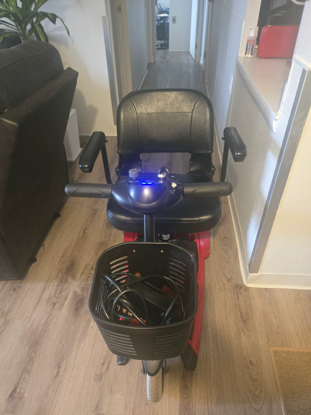 Travel Pro Mobility Scooter - photo 2