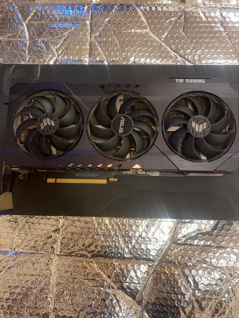 Rtx 3080 ti ASUS TUF 12 GB + 1 8GB STICK DDR5 RAM