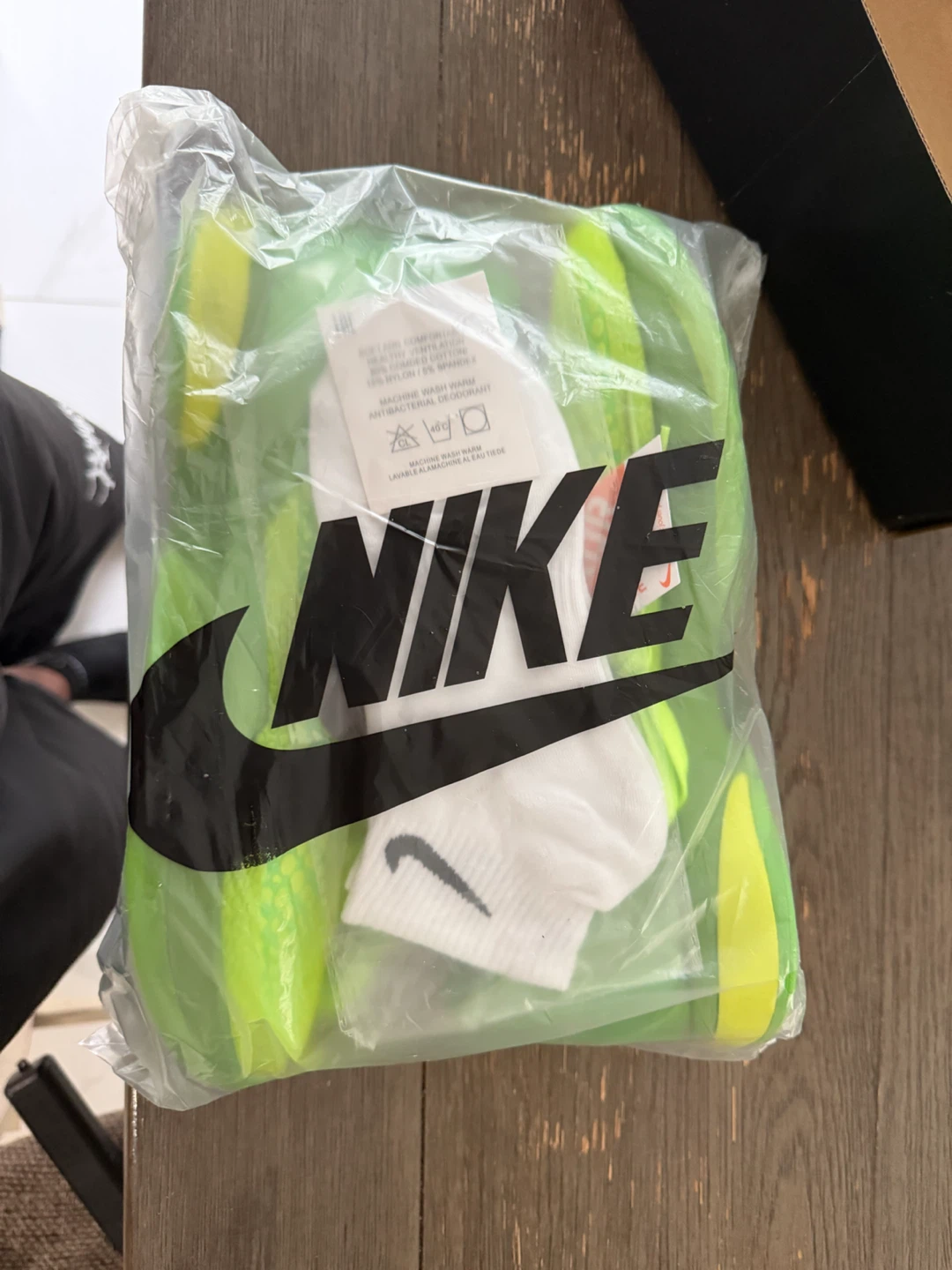 Nike Kobe 6 Protro Grinch Basketball Shoes