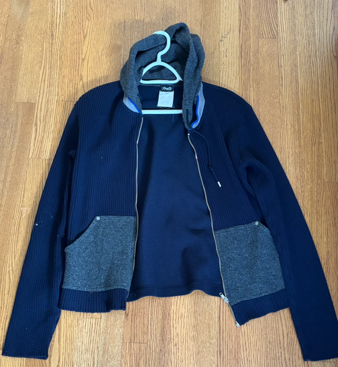 Vintage Dolce and Gabbana wool sweater size M - photo 2