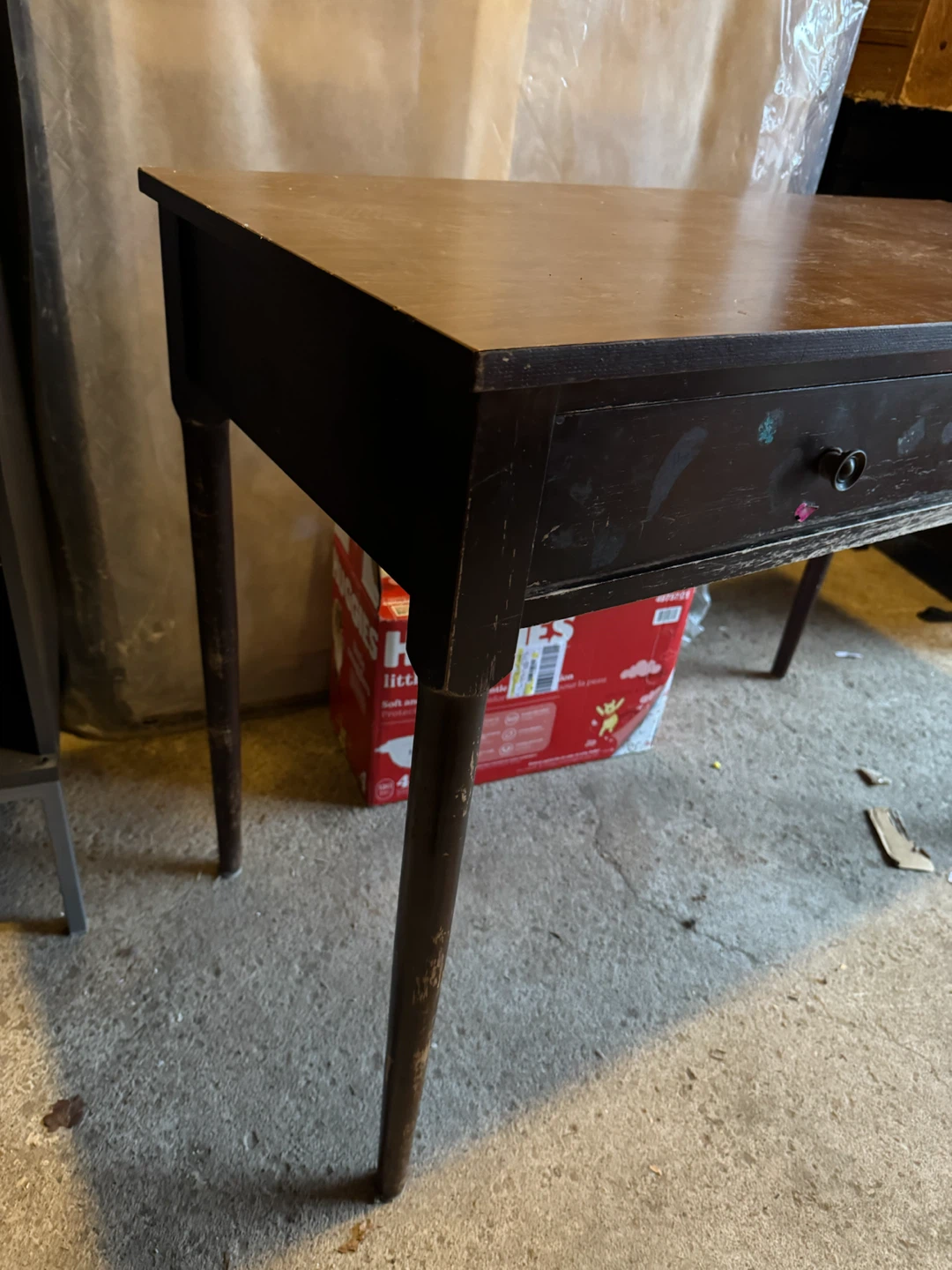 Small wooden desk with drawers - photo 2