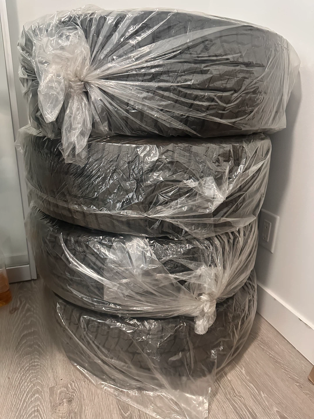Winter tires- Bridgestone Blizzak- 4 Tires - photo 3