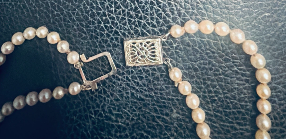 14K Gold Clasp Akoya Pearl Necklace - photo 5