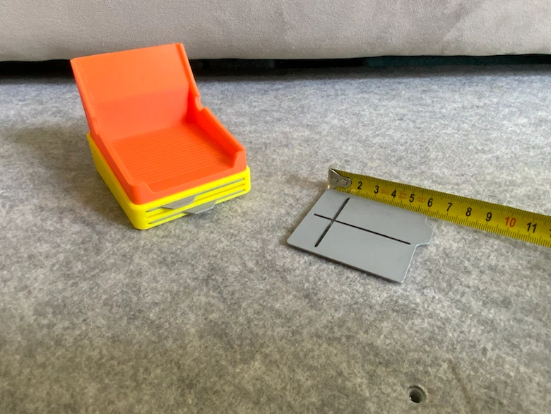 3D Printed Orange and Yellow Card Holder - photo 2
