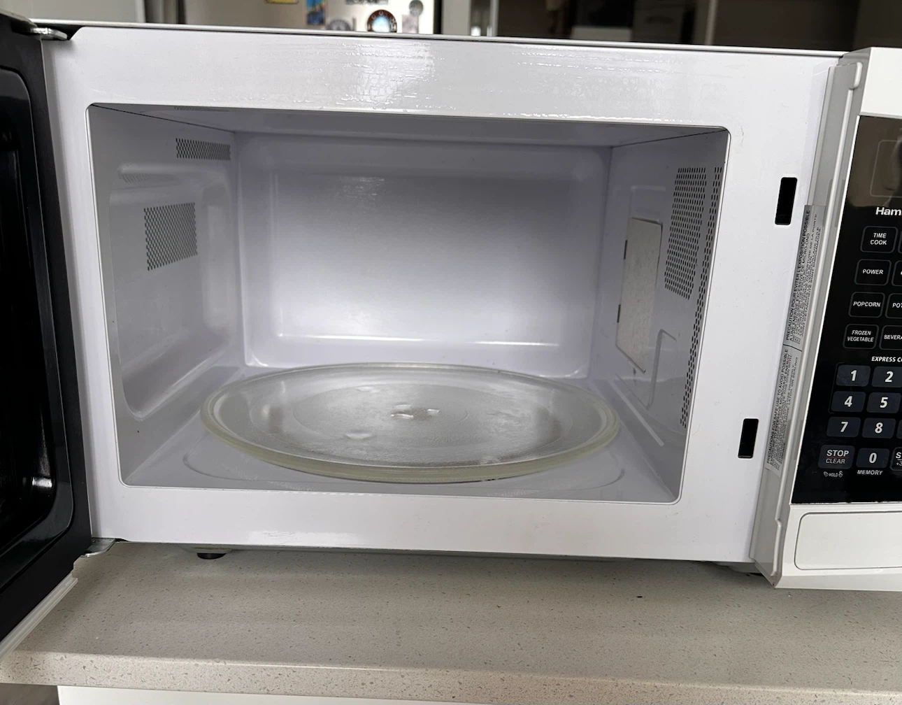 Hamilton beach microwave 1.1 cu.ft. - photo 4