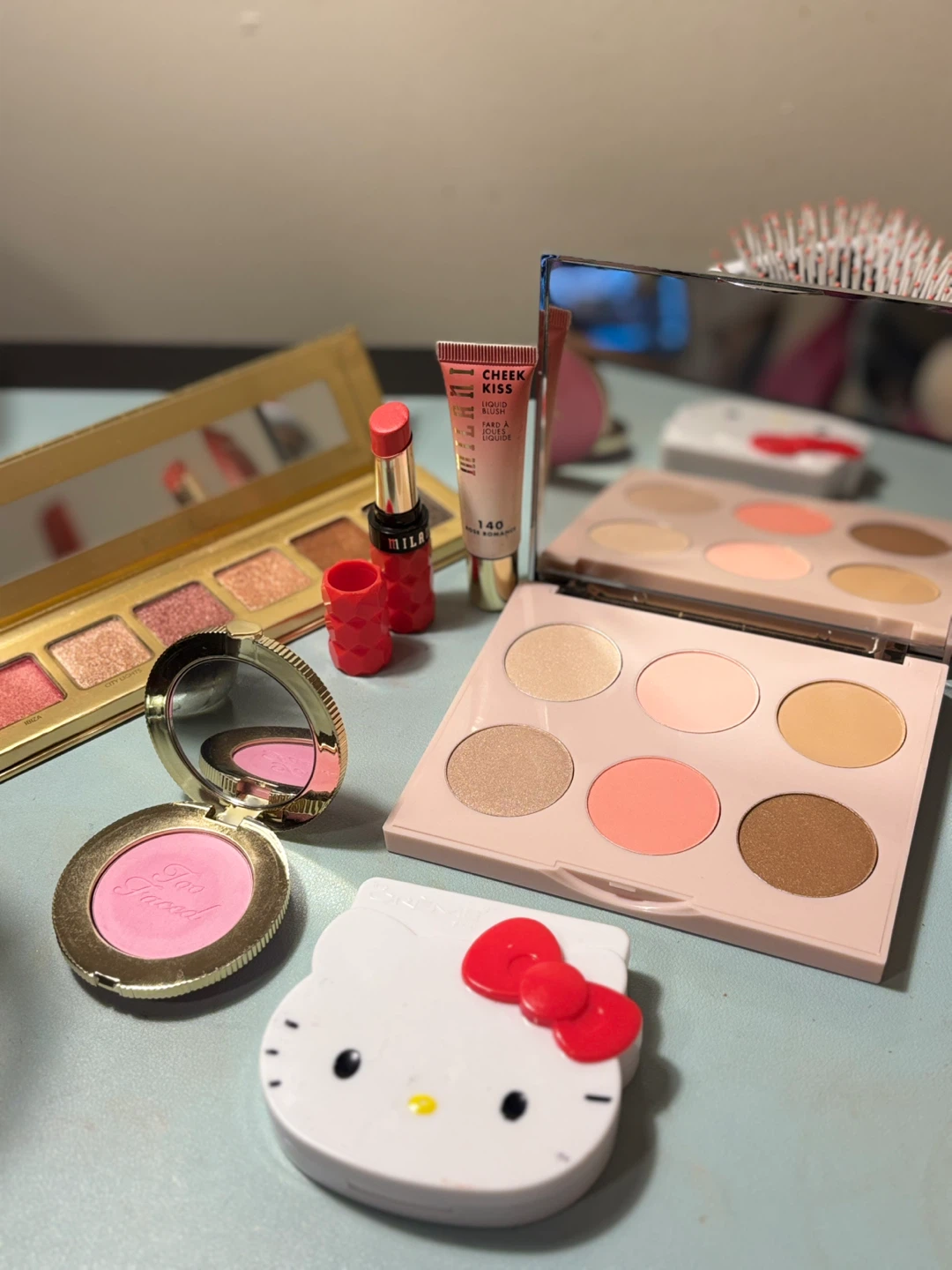 Makeup bundle (lips,eyes,face)