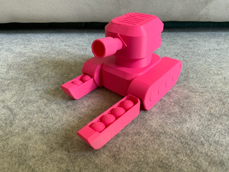 Pink toy tank - photo 3