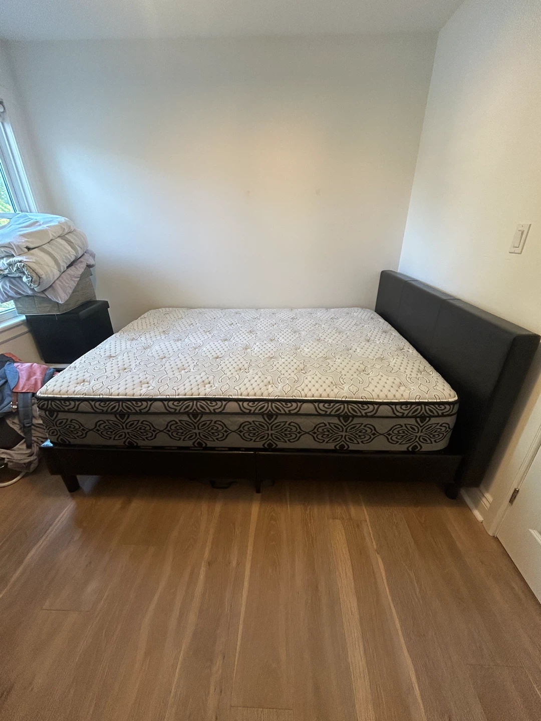 Casper Queen Mattress and Black Bedframe - photo 2