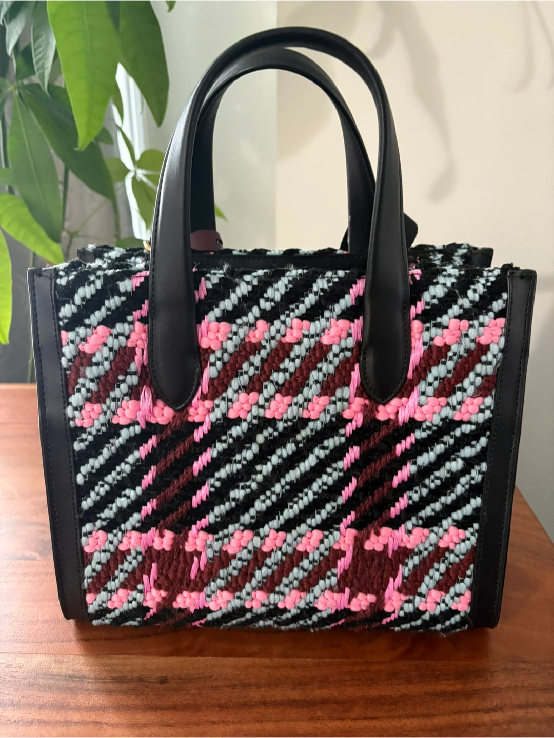 Like NEW! Kate Spade Tweed Tote Bag - photo 3