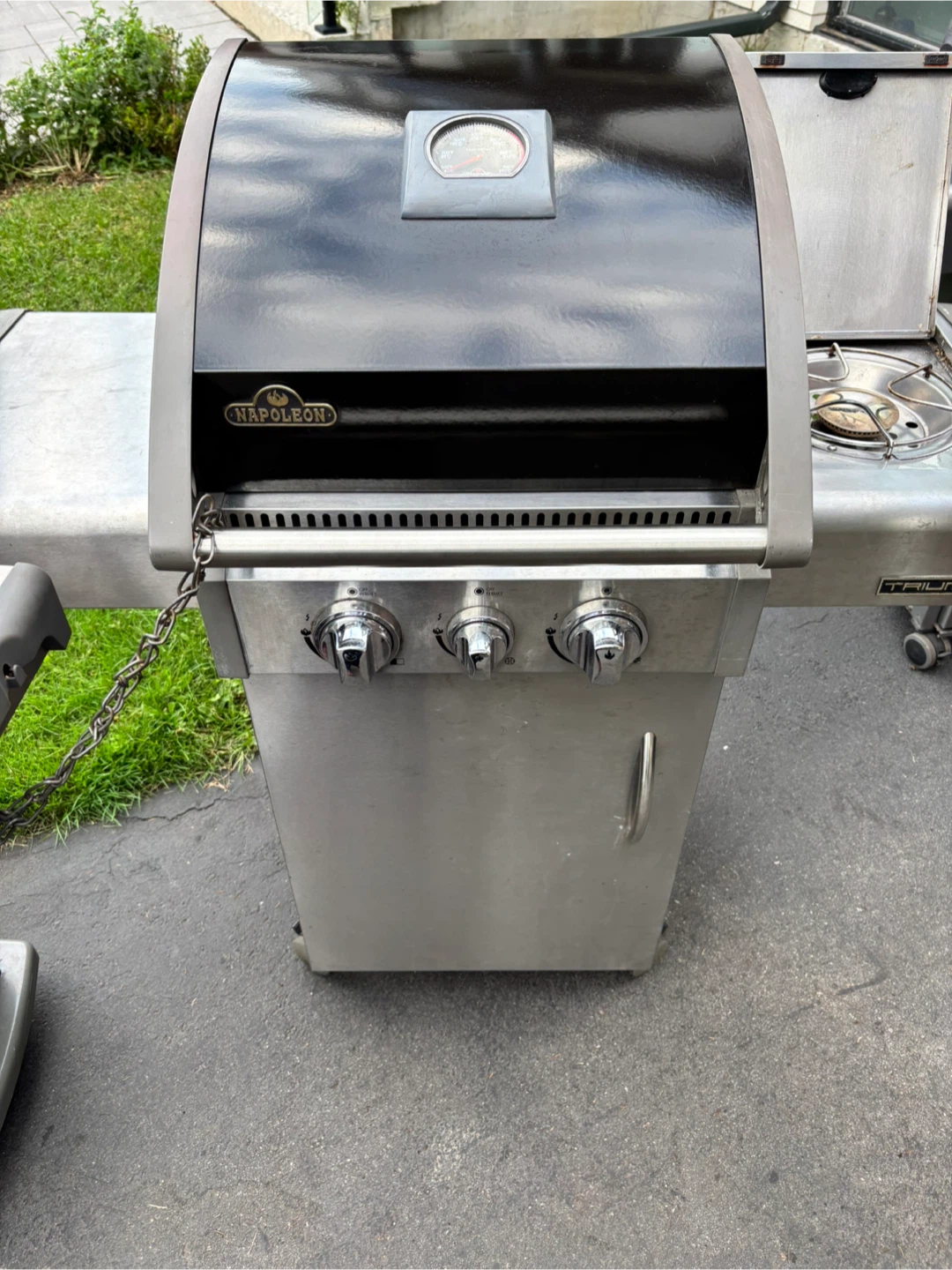 Napoleon Triumph Natural Gas BBQ with Side Burner - photo 3
