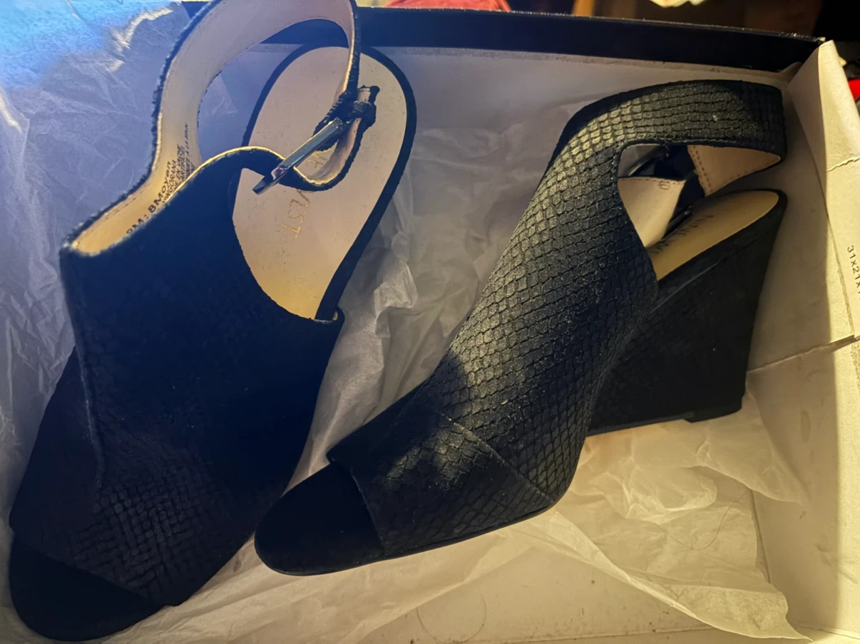 Nine West wedge sandals - photo 2