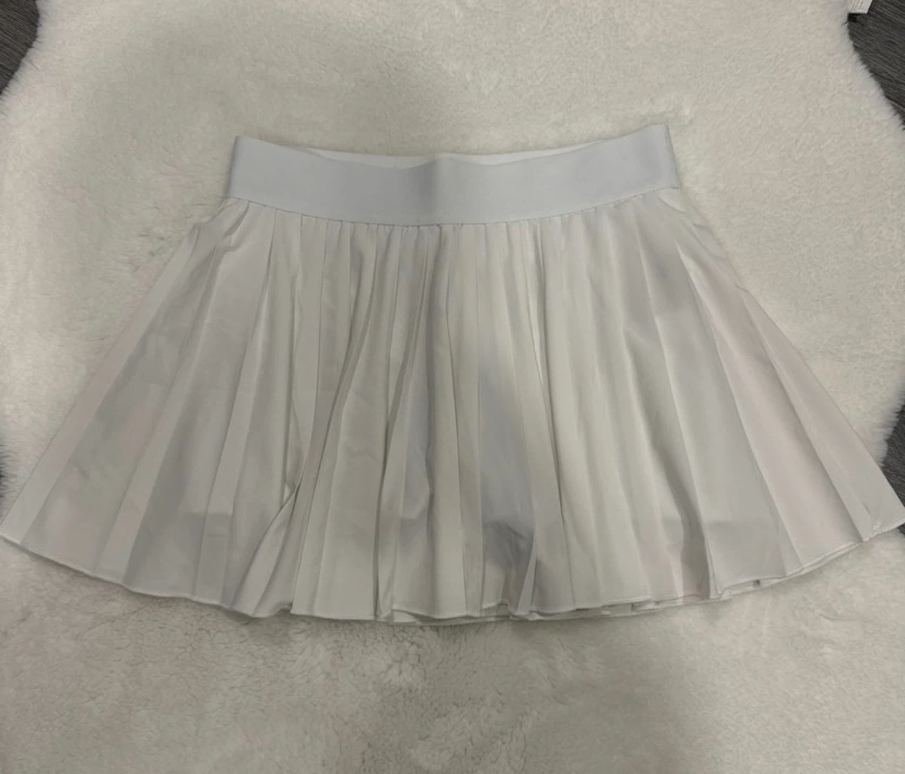 Women's TNA White Pleated Tennis Skirt