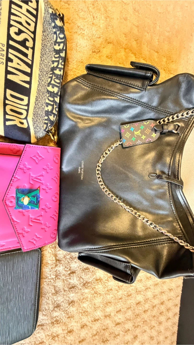 ALL BAGS FOR TRADE !  Or buy for 140