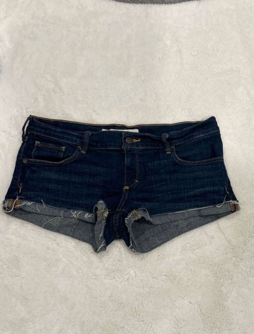 Denim shorts - photo 4