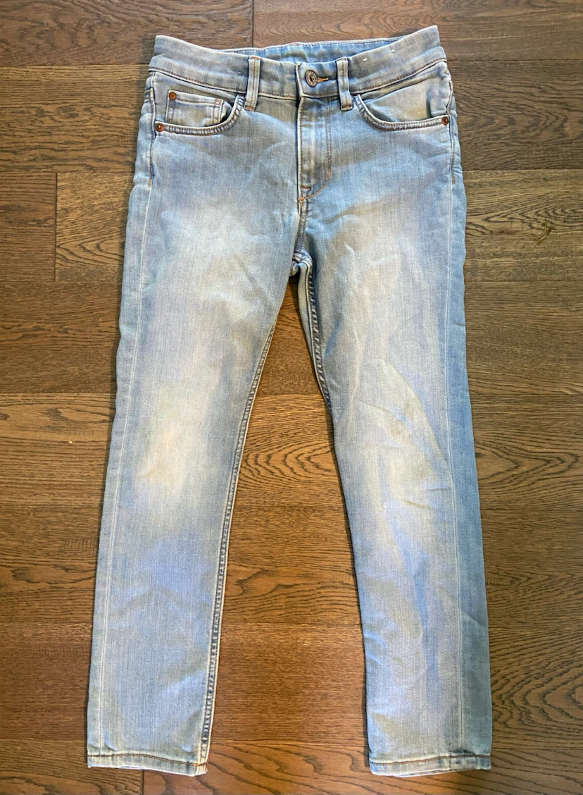 EUC: Kids H&M &Denim Light Wash Skinny Fit Jeans - 9-10Y