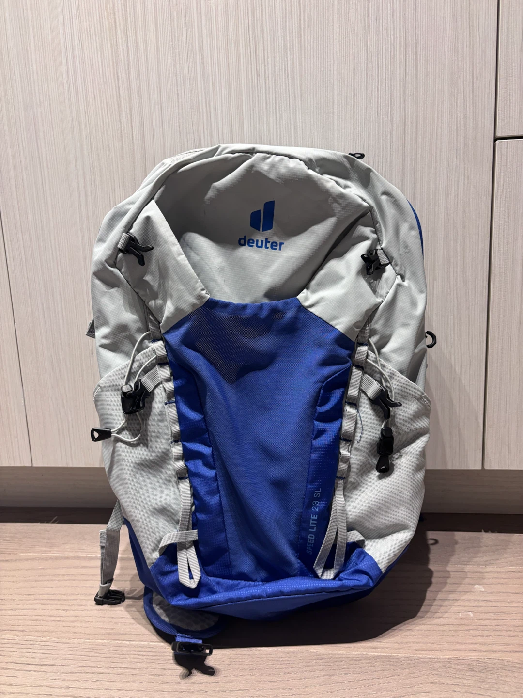 Deuter Speed Lite 23 SL Women’s Hiking Backpack