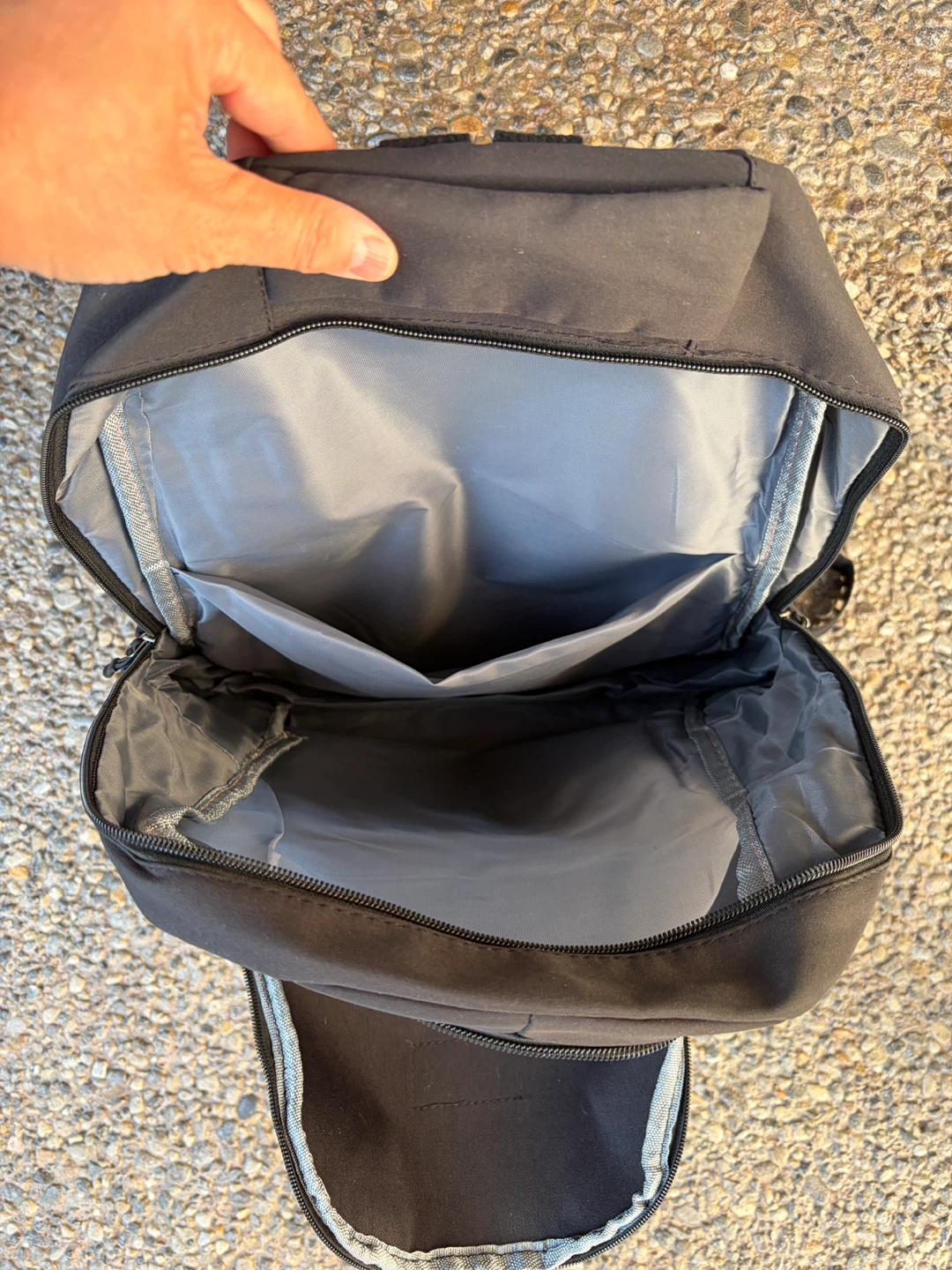 JINISIAO Backpack - brand new - photo 2