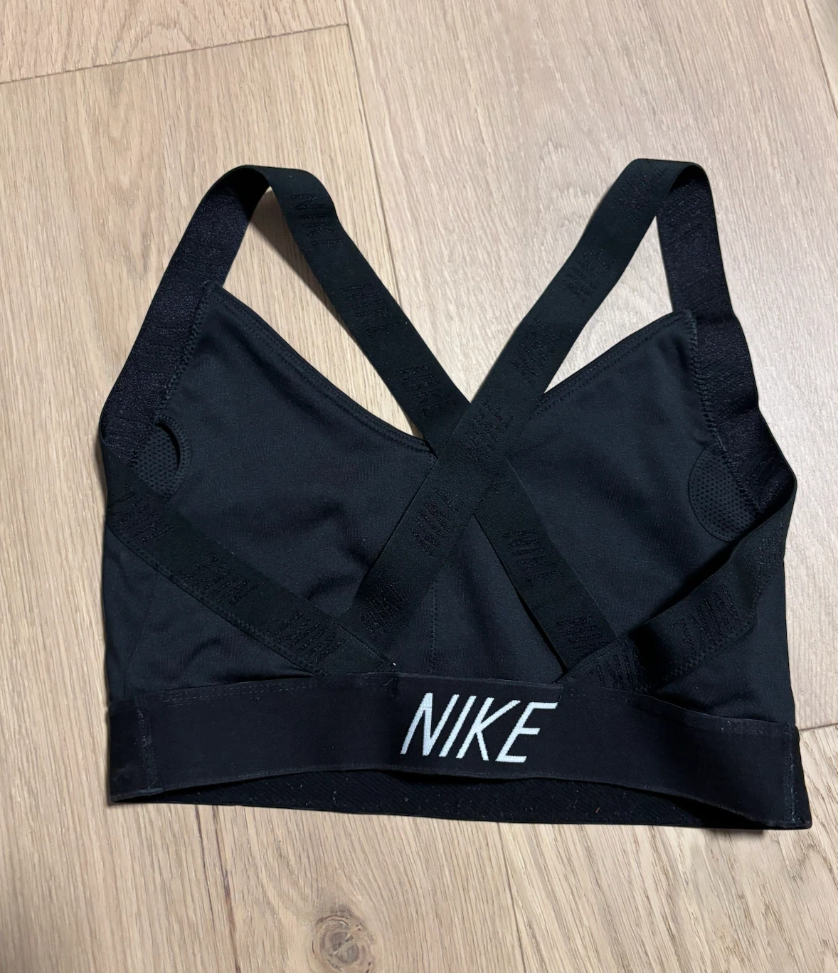 Nike Women’s Sports Bras, Dri-Fit, Size Medium - photo 2