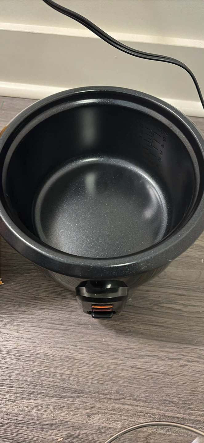 Toastmaster 10-Cup Rice Cooker - photo 3