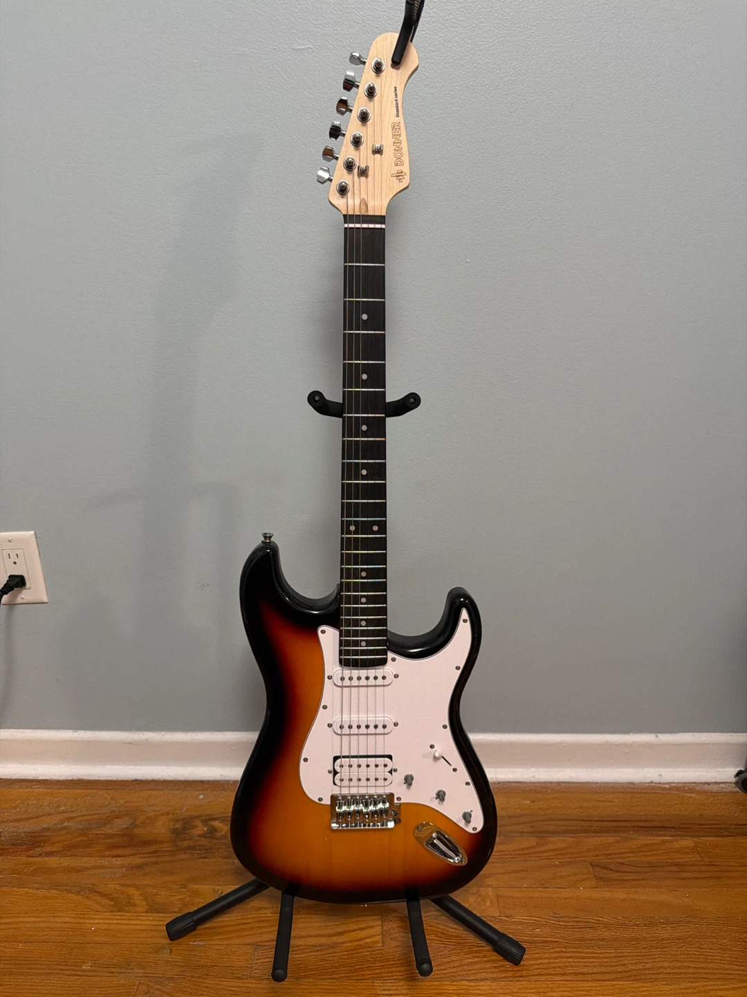 Donner DST-100S 39 Inch Electric Guitar
