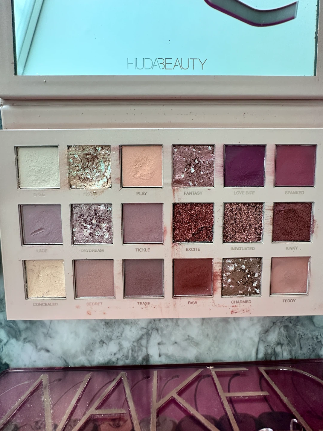 Assorted eyeshadow bundle - photo 5