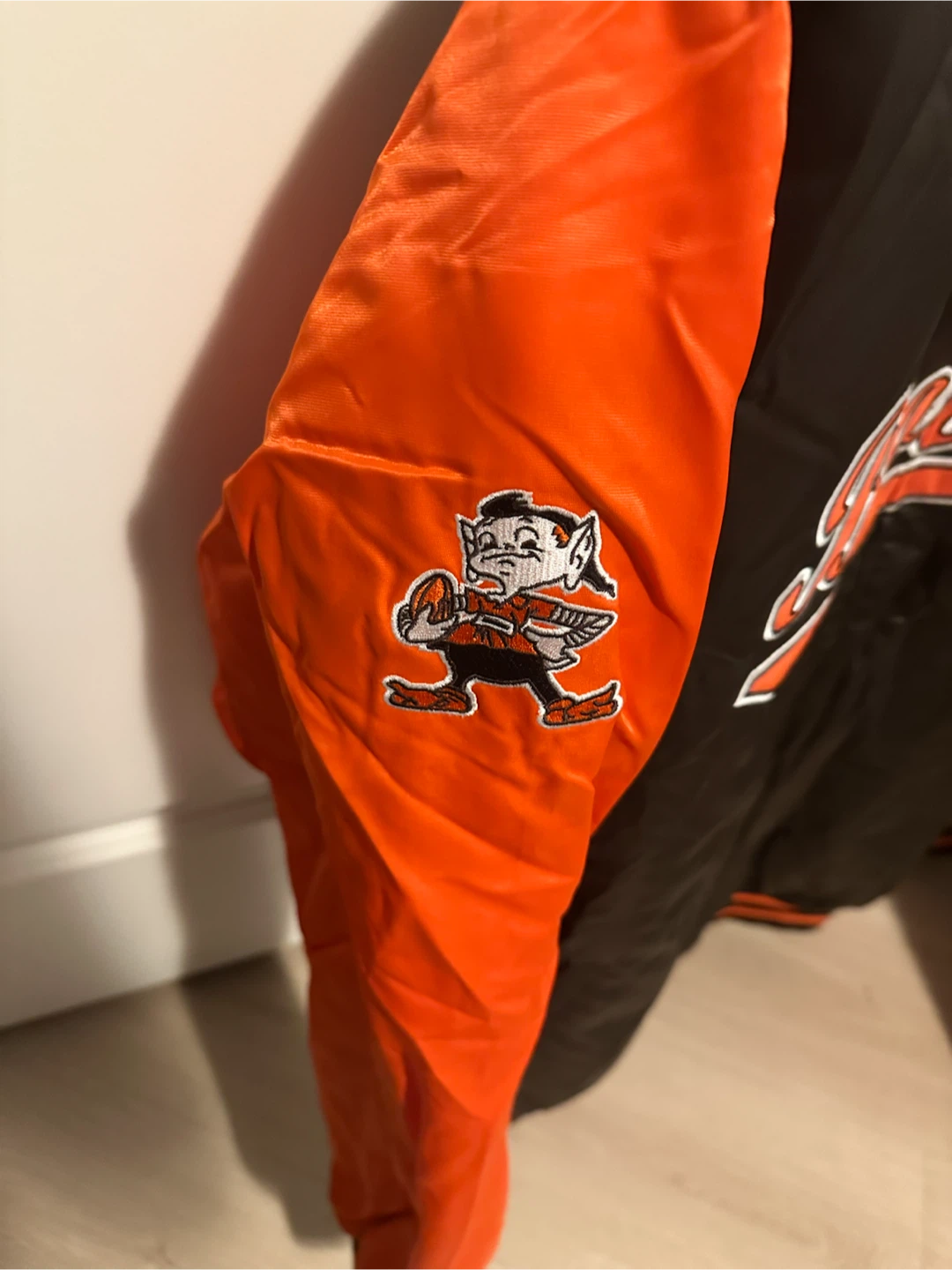 Cleveland Browns Gridiron NFL Jacket - photo 4