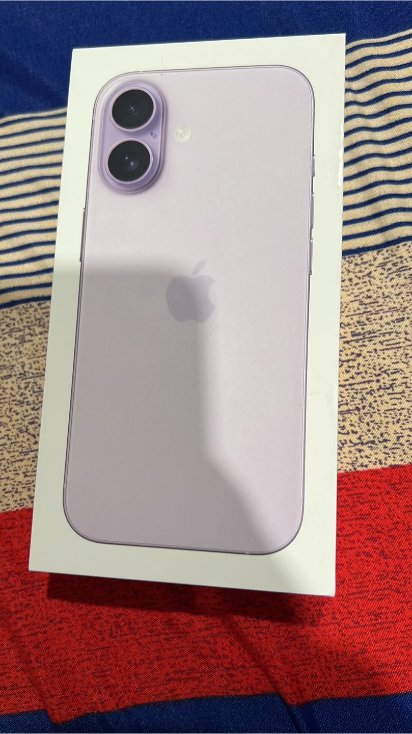 Apple iPhone 17 lavender - photo 2