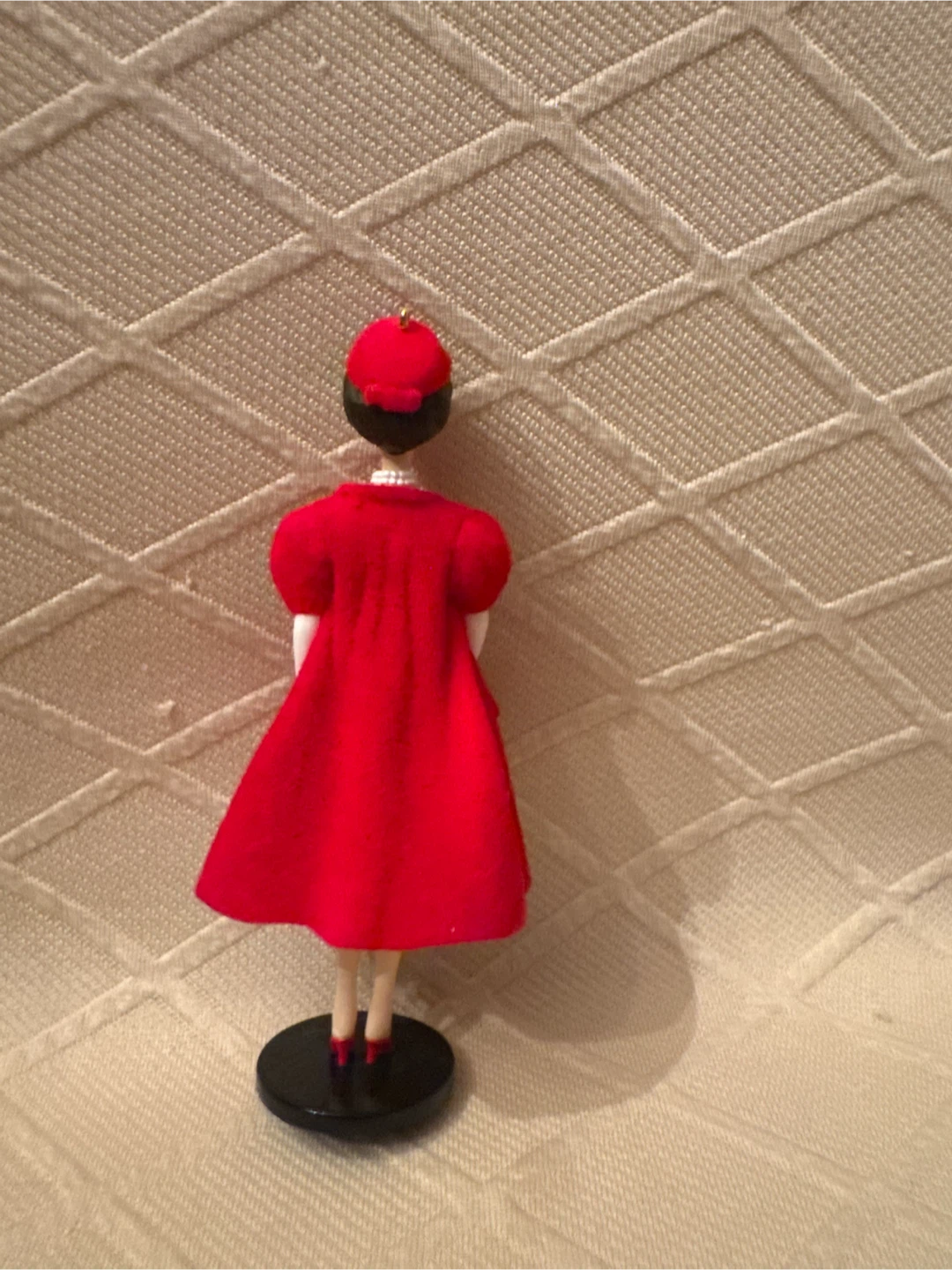 Barbie “Silken Flame” Keepsake Ornament - photo 4