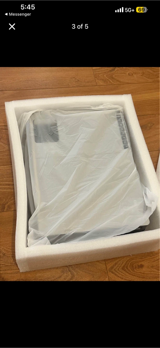 VANKYO Performance V600 Full HD Projector - photo 3