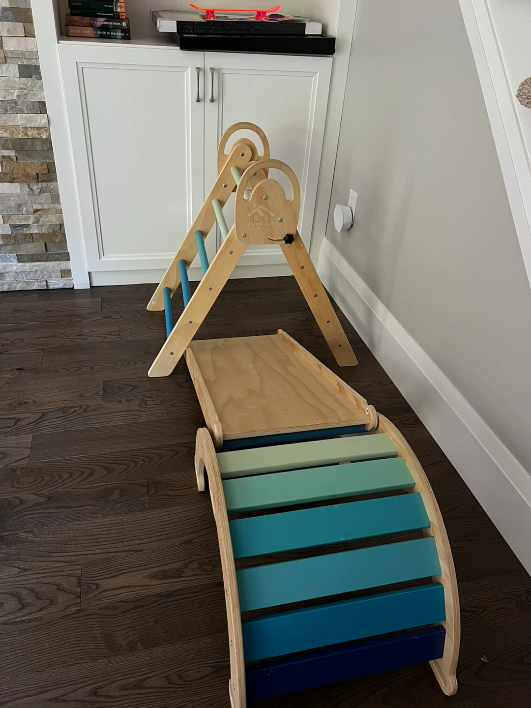 Wooden Climbing Triangle and Rock Climber Set - photo 3