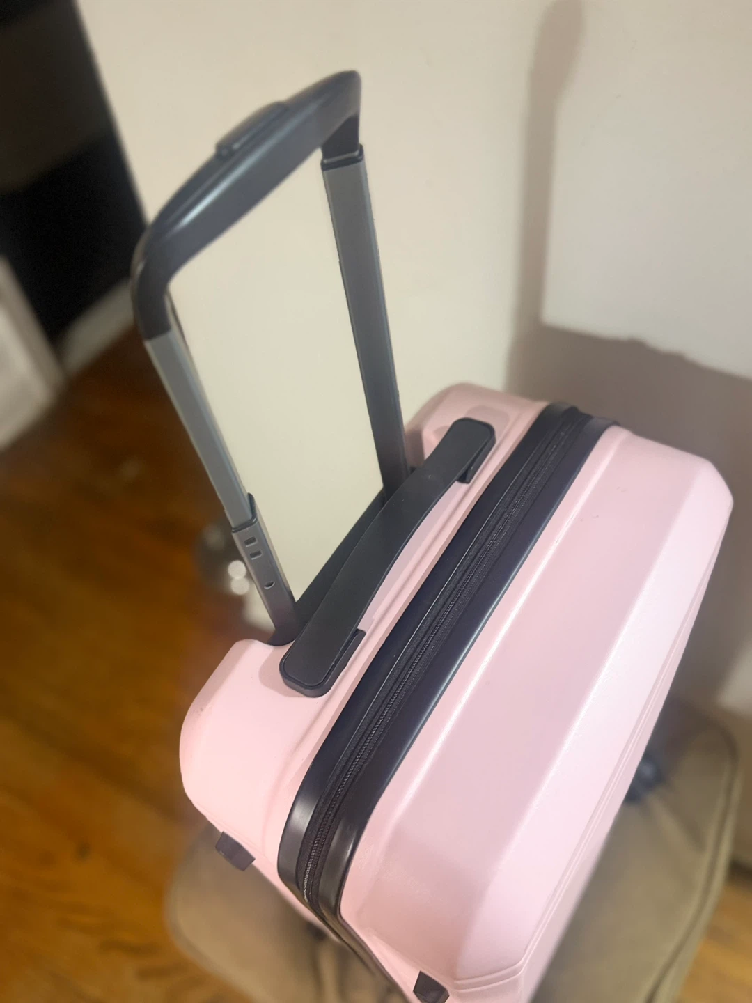 Pink Hardshell Carry-On Luggage - photo 5