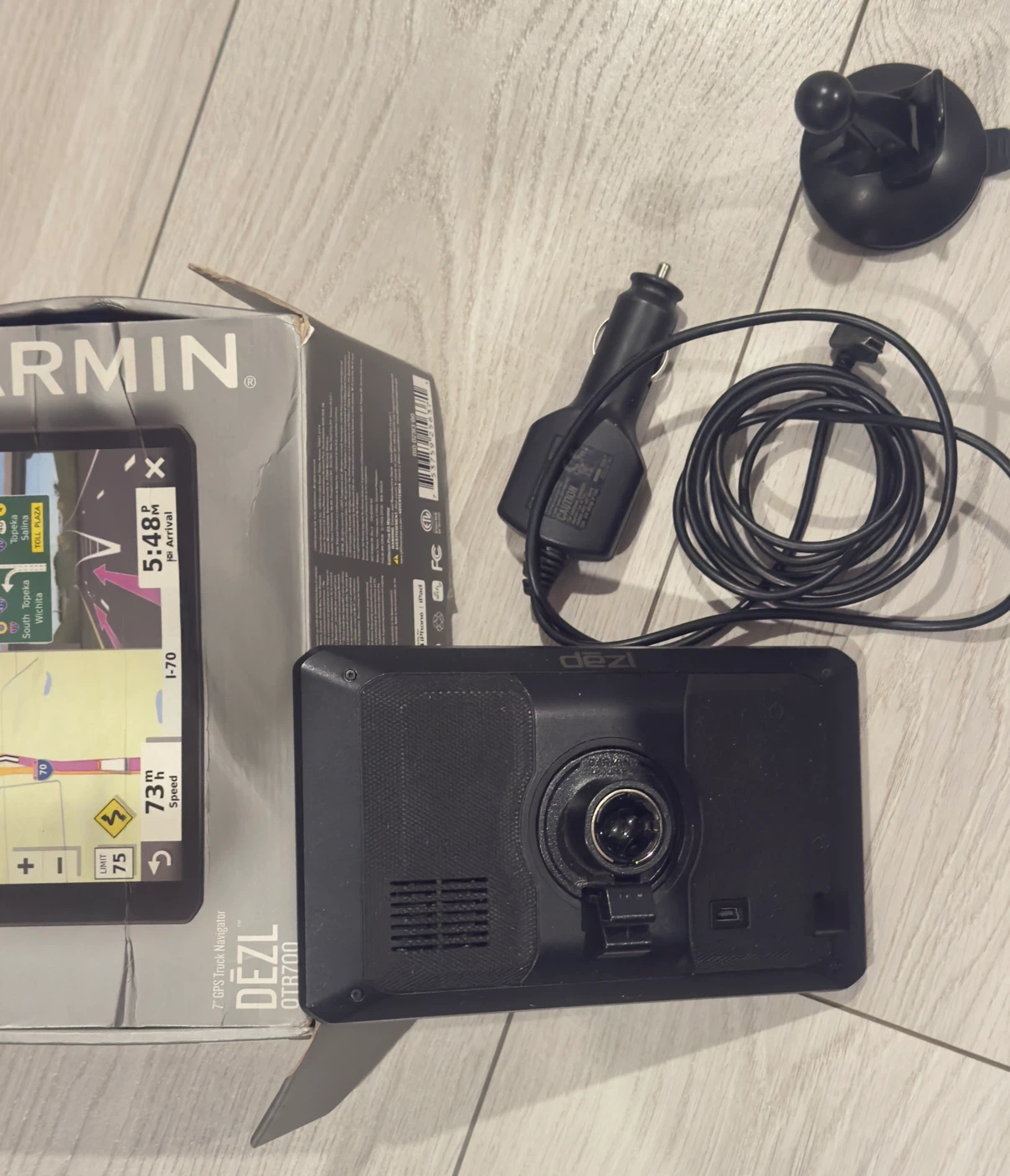 Garmin DEZL OTR700 7" GPS Truck Navigator - photo 3