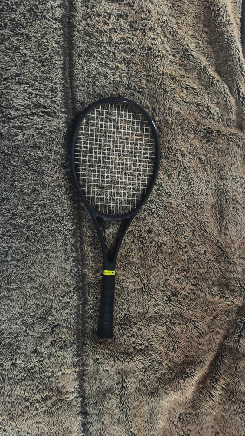 Wilson Pro Staff 97 Tennis Racket