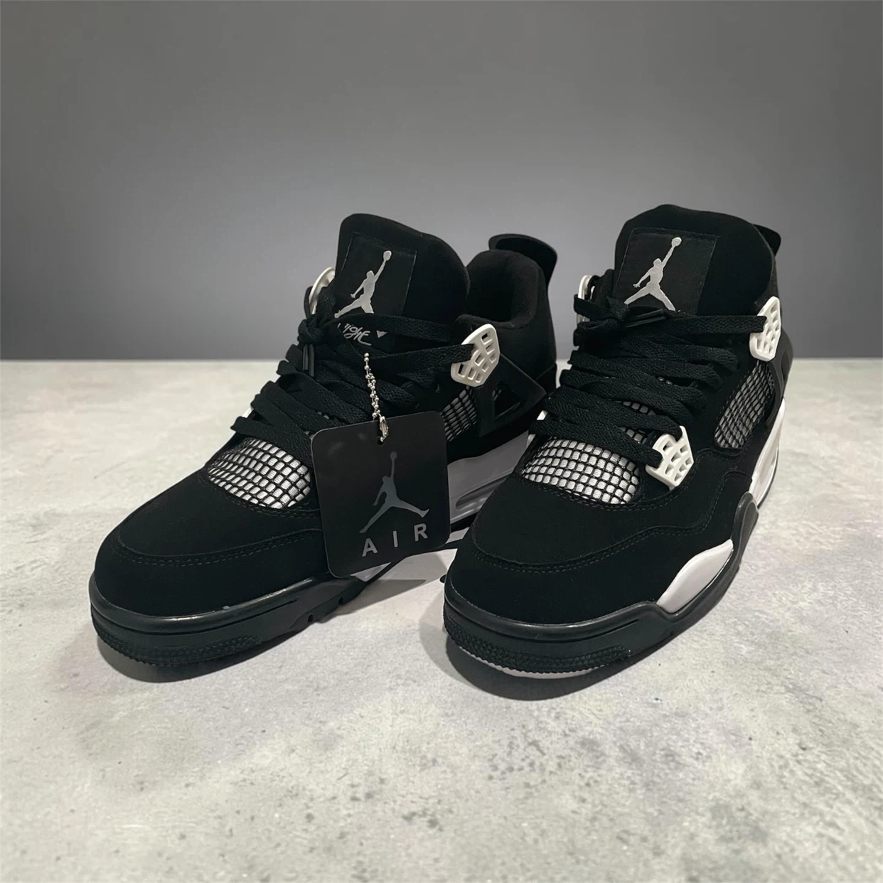 Air Jordan 4 Retro Black/White - photo 2