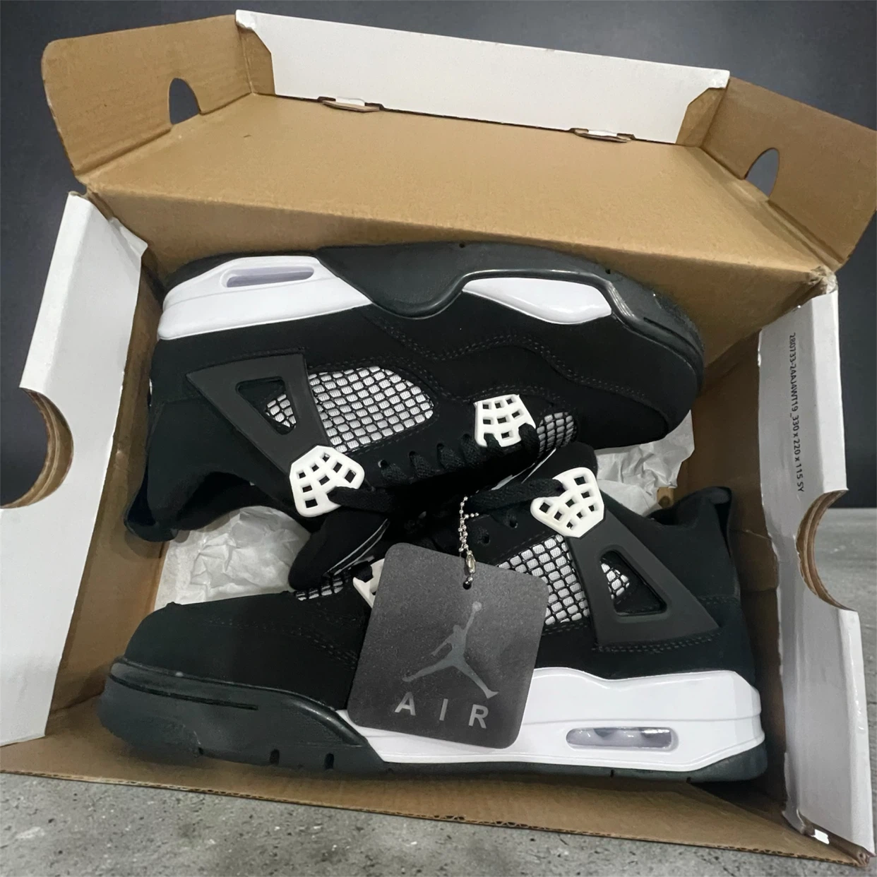 Air Jordan 4 Retro Black/White - photo 4